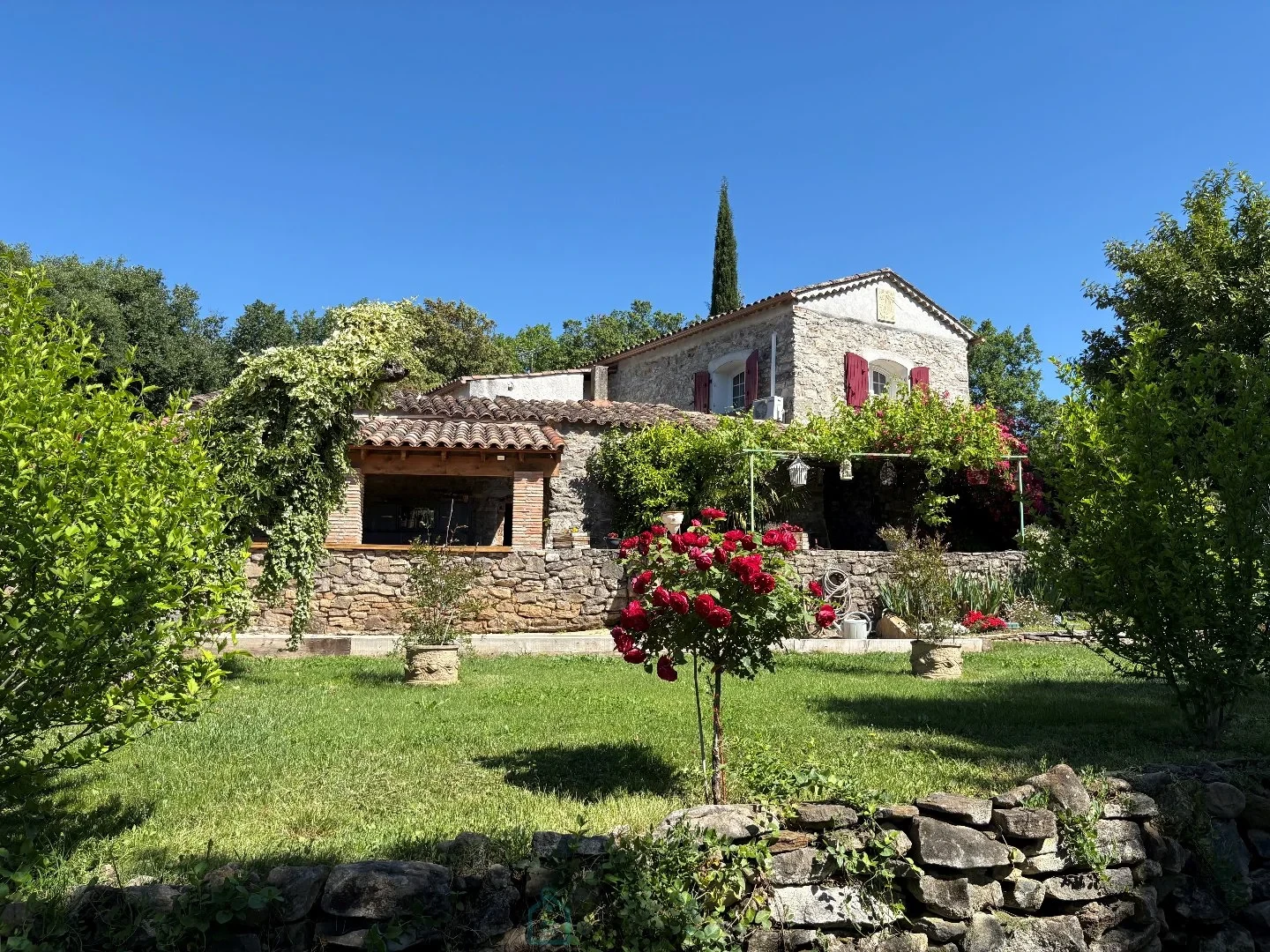 Photo of Stone Farmhouse with Pool and 1.3-Hectare Grounds in Rousson