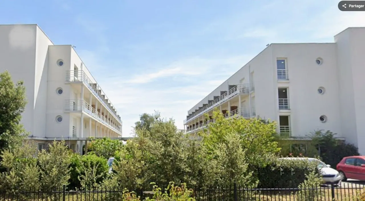 Foto di INVESTIMENTO IN AFFITTO – CHARTRES – Residence Cap West Chartres* - Redditività 7,71%