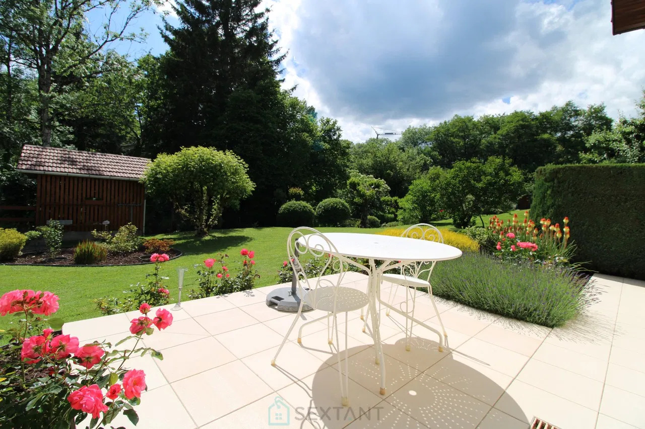 Photo of House · DIVONNE LES BAINS