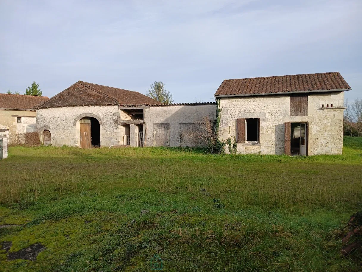 Photo of House · BOURG DU BOST