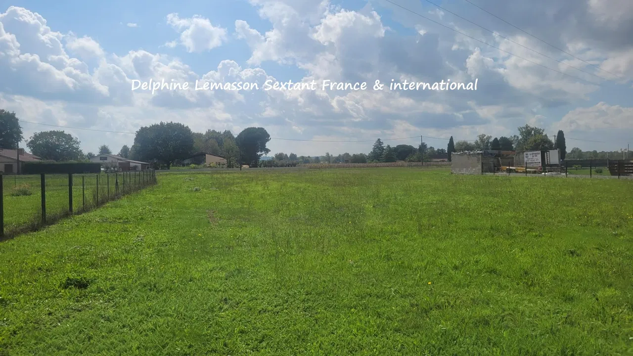 Photo of Land · SAINT PIERRE D'EYRAUD