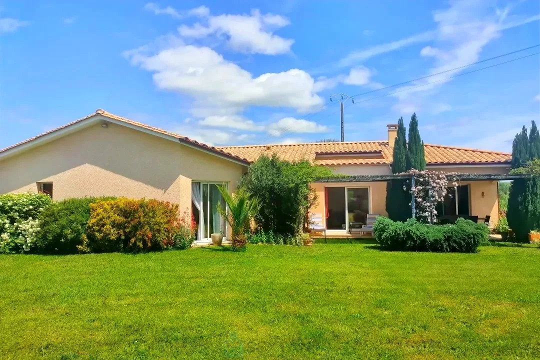 Photo of 2-Bedroom House in Saint Agne, Dordogne Valley with 3,400 m² Park - €329,000