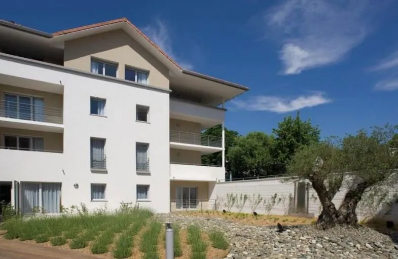 Foto di INVESTIMENTO IN AFFITTO – Orthez – Residenza Senior Les Cles d'Or – Rendimento del 6,21%