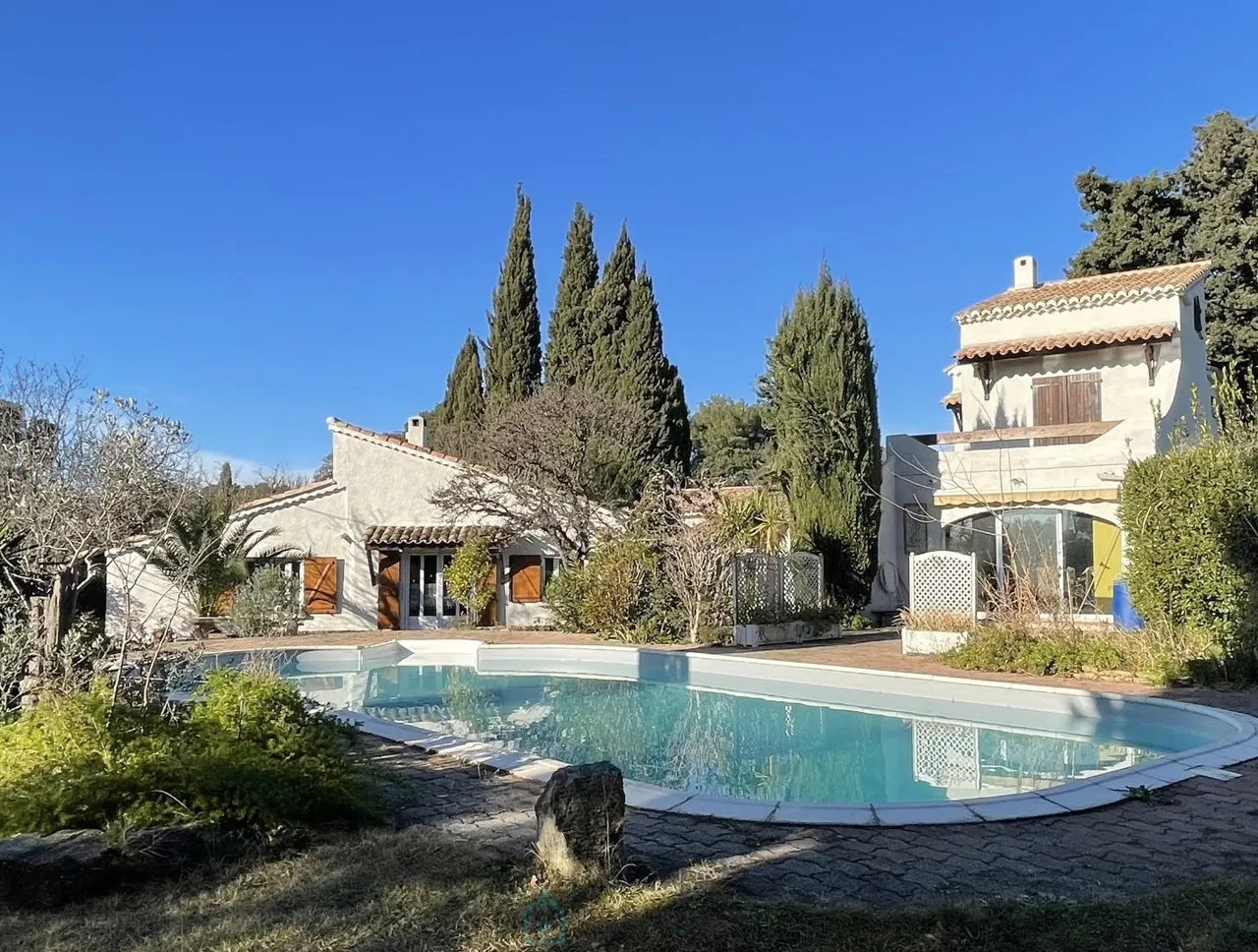 Photo of SOUTH OF FRANCE Atypical Villa 230m² / 1400m² with Swimming Pool and Breathtaking View of the Etang de Berre