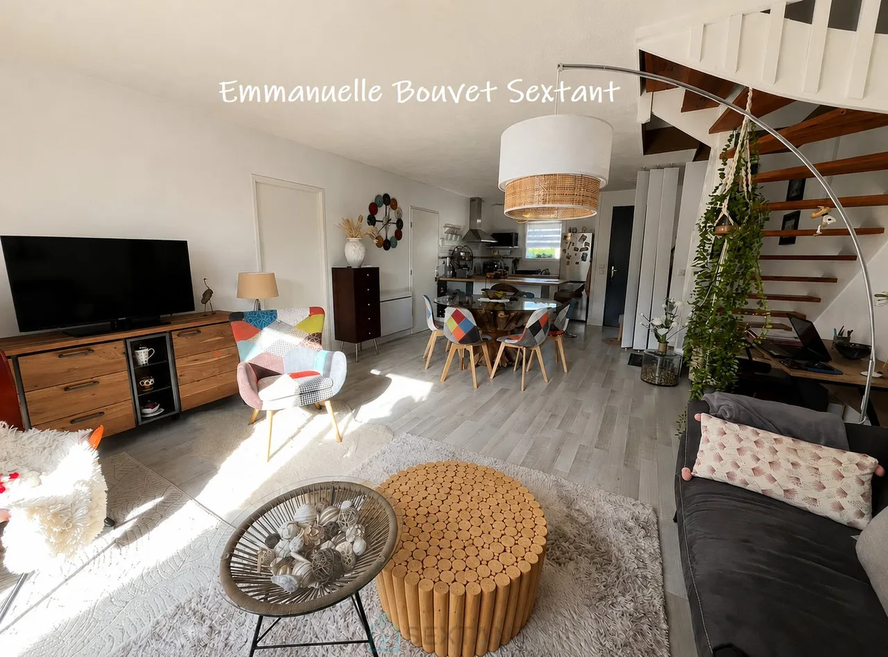 Photo of BERGERAC, quiet quarter, semi-detached house, garden, garage, 3 bedrooms, perfect state.