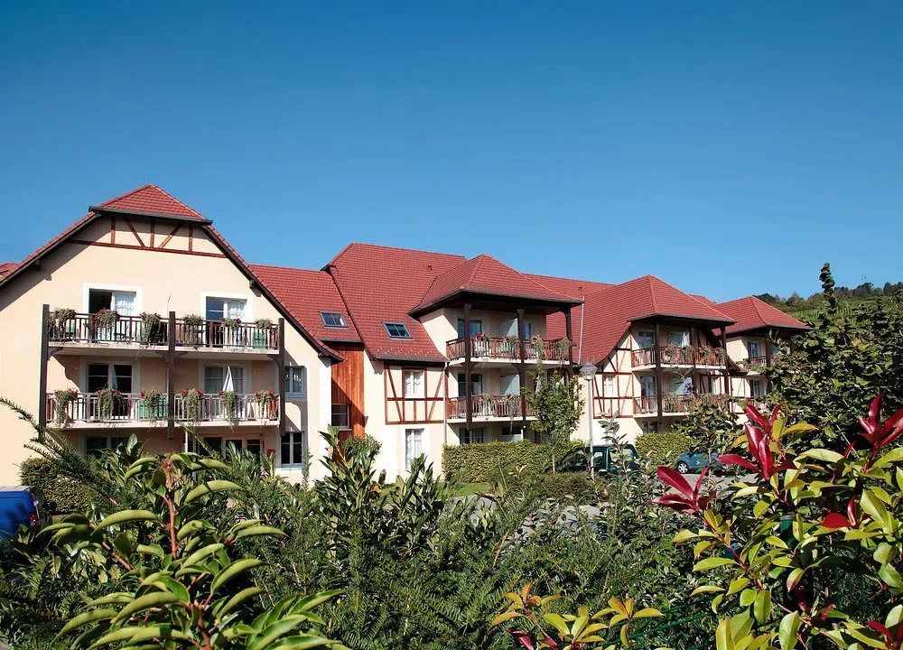 Foto di INVESTIMENTO IMMOBILIARE – BERGHEIM - Residence Odalys Le Domaine des Rois*** - 6,42% di redditività.