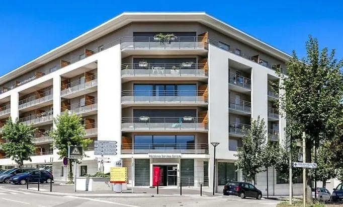 Photo of RENTAL INVESTMENT – L'ISLE-D'ABEAU - Senior Residence Les Girandieres La Porte des Alpes - 4.85% return.