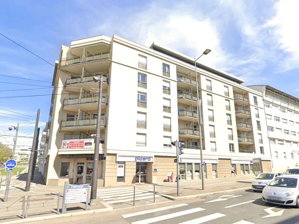 Foto di INVESTIMENTO IN AFFITTO – BRON – Residenza Nova Park di Nomad Campus - Rendimento del 5,74%