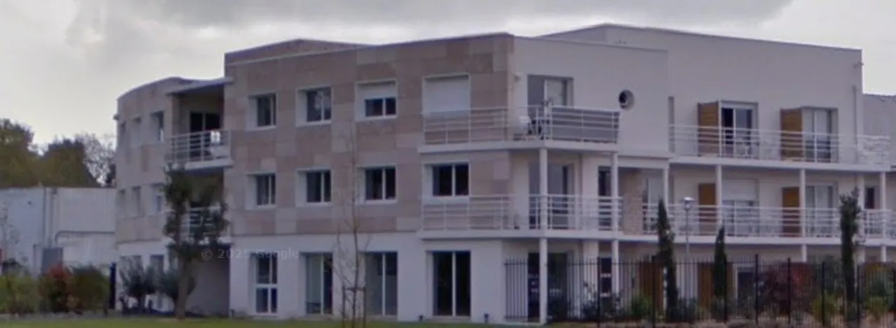 Foto di INVESTIMENTO IN AFFITTO – VERRIERES-EN-ANJOU – Residenza Commerciale CAP WEST - Redditività 8,81%