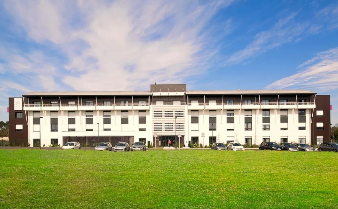 Foto di INVESTIMENTO IN AFFITTO – MERIGNAC – Residenza Senior Danae Les Jardins de l'Azurée - redditività 5,27%