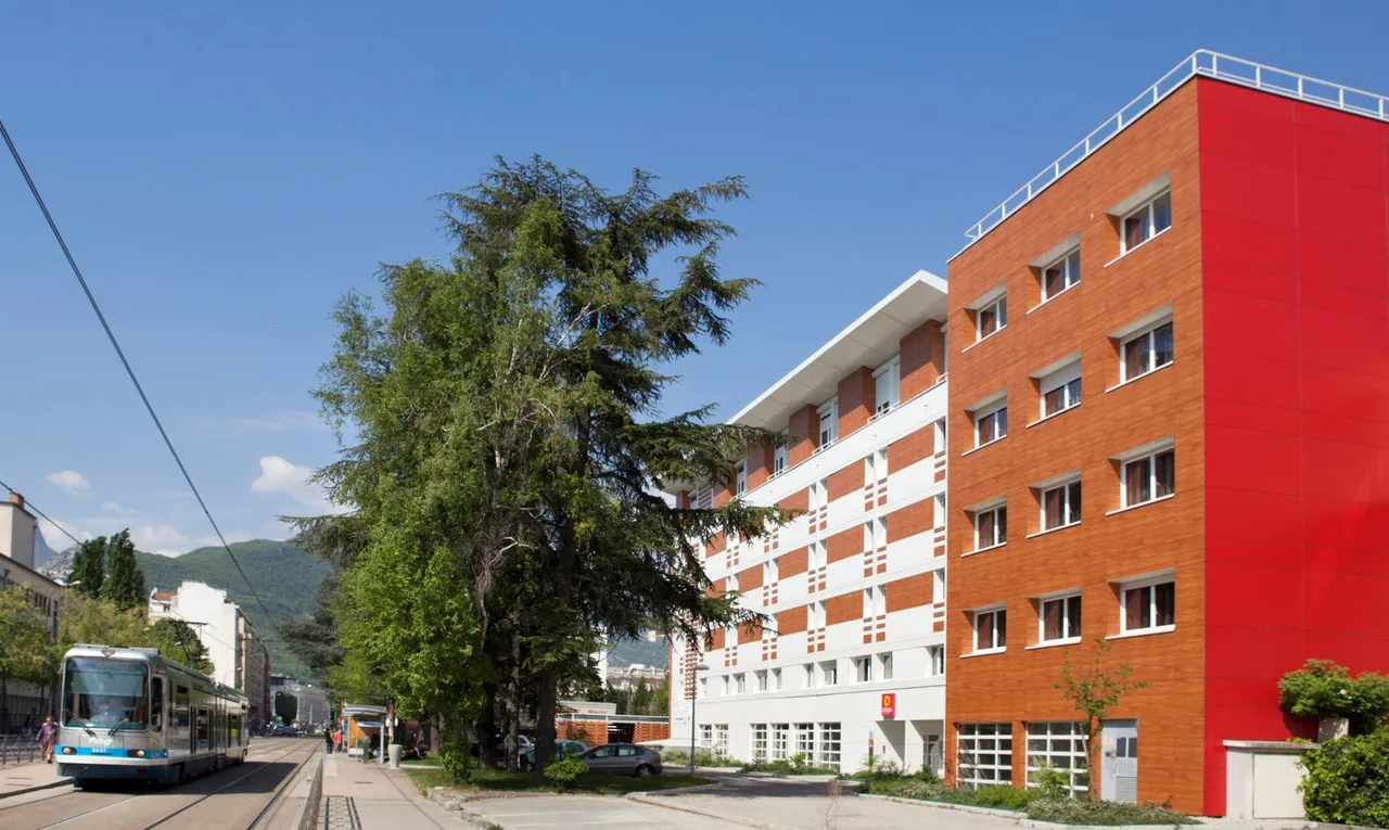 Foto di INVESTIMENTO IN AFFITTO – GRENOBLE – Residenza turistica Kosy Les Cedres – Redditività del 7.58%