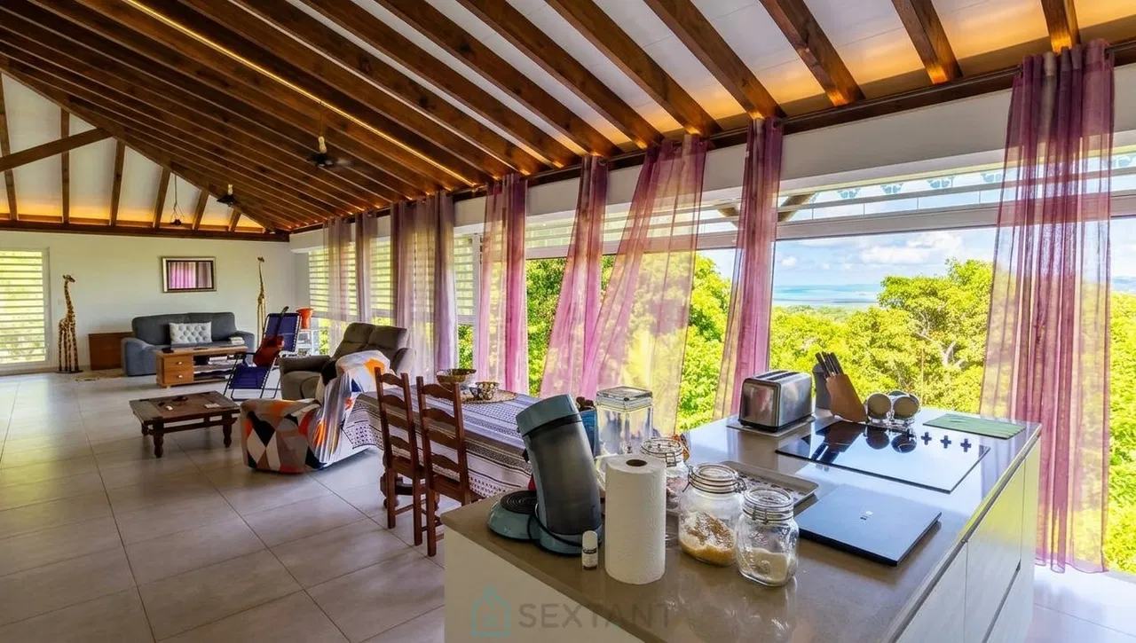 صورة لـ maison · LES TROIS ILETS