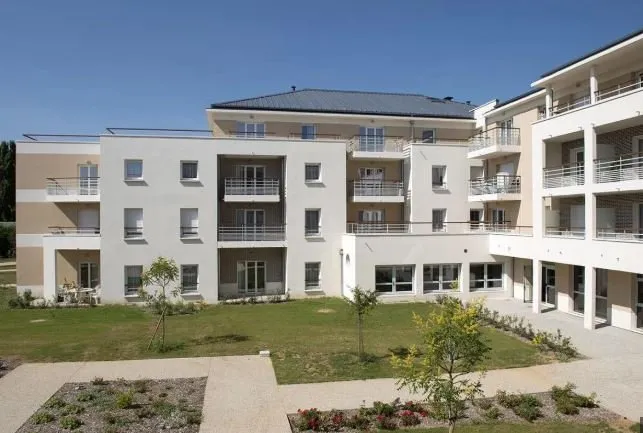 Foto di INVESTIMENTO IN AFFITTO – VERNOUILLET – Residenza Senior Domitys Le Chant des Lavandieres – Redditività 4,91%