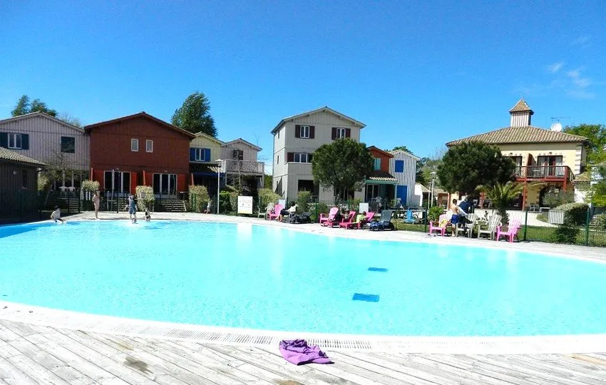 صورة لـ استثمار في عقار مؤجّر – لي تيش – منتج Madame Vacances Les Rives Marines للسياحي – عائد 6.50%