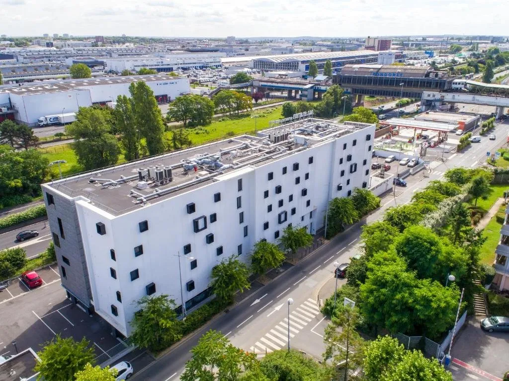 Foto di INVESTIMENTO IN AFFITTO – RUNGIS – Residenza Business All Suites Orly – Rendimento del 7,31%