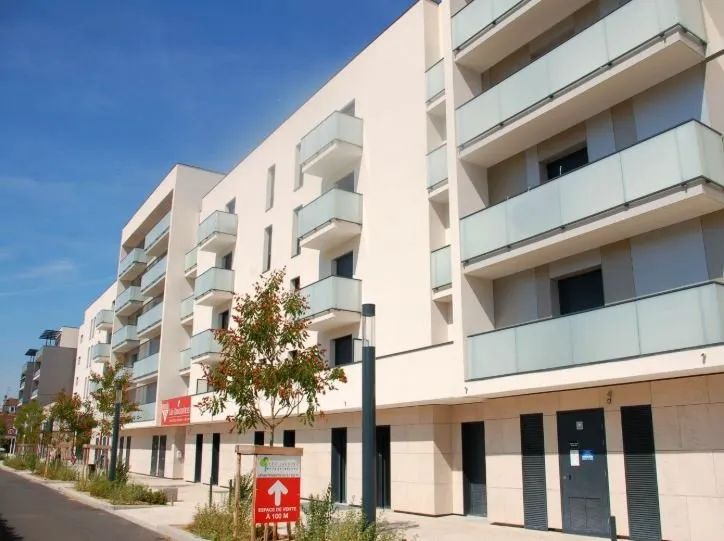Photo of RENTAL INVESTMENT – BOURGOIN-JALLIEU – Les Girandieres Senior Residence – 6.43% return