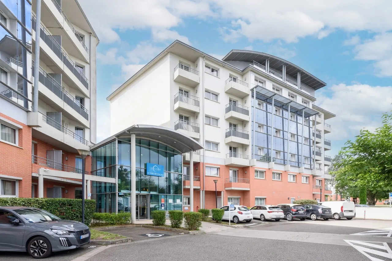 Photo of RENTAL INVESTMENT – TOULOUSE – Clarion Toulouse Le Parc de l'Escale Business Residence – 6.88% return