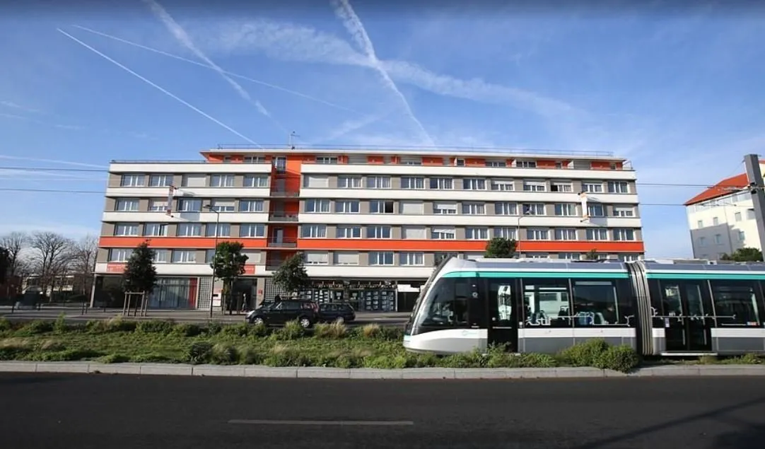 Foto di INVESTIMENTO IN AFFITTO – CHEVILLY-LARUE – Residence Commerciale Adonis Paris Sud *** - Rendimento 8.01%
