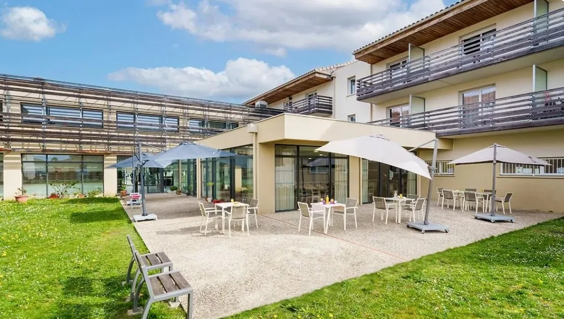 Foto di INVESTIMENTO IN AFFITTO – TARBES – Residenza Senior Les Templitudes a Tarbes - Rendimento 5,56%