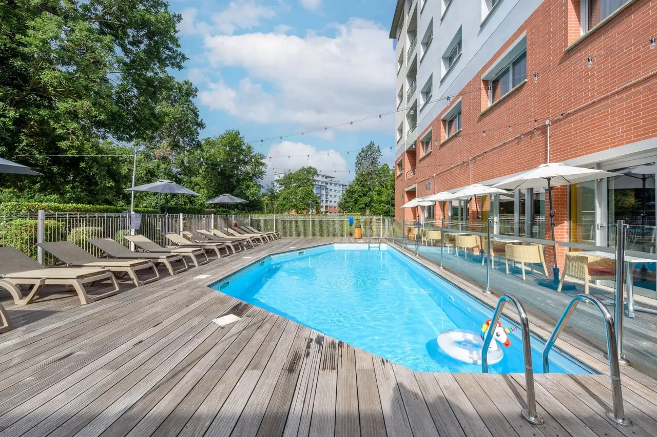 Foto di INVESTIMENTO IN AFFITTO – TOULOUSE – Residenza Commerciale Zenitude Le Parc de l'Escale – Rendimento 6,47 %