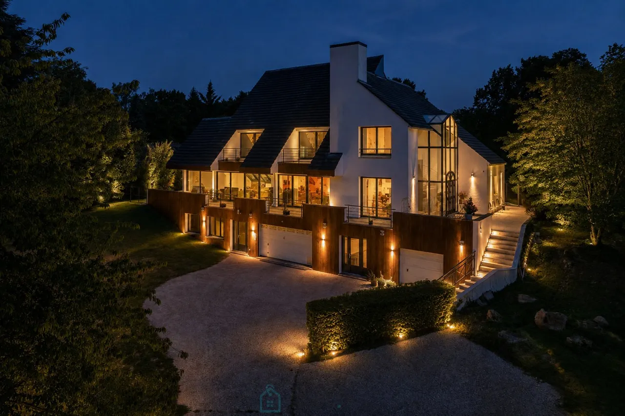 Photo of Architect-designed villa located north of Fontainebleau