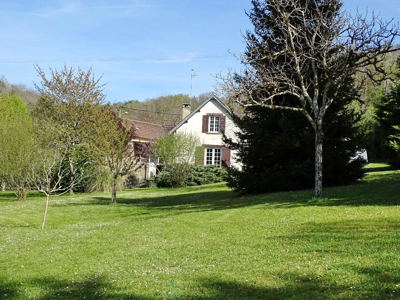 Photo of Set in a peaceful countryside environment yet just moments from local amenities, this charming property comprises two separate homes and an independent studio.