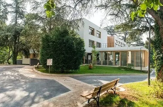 Foto di INVESTIMENTO IN AFFITTO – ST PERAY – Residenza Assistita Les Bains – Rendimento del 6,52%