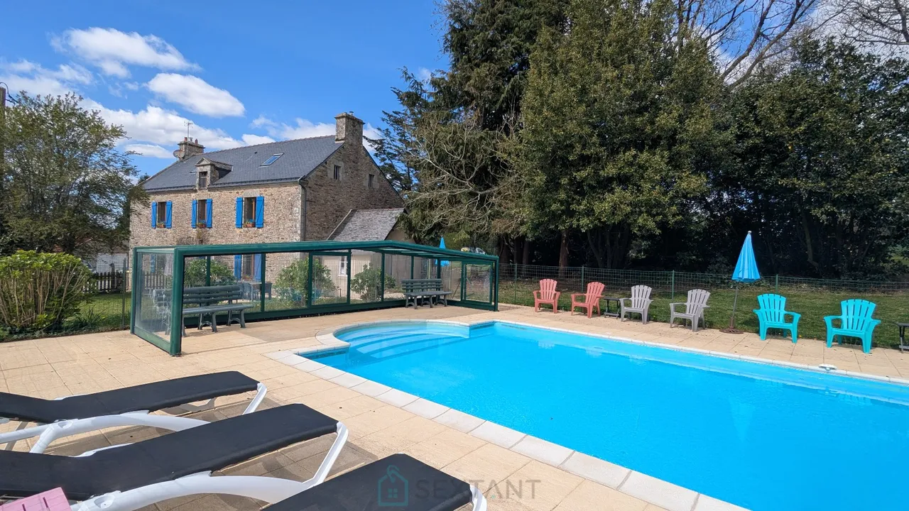 Photo of Spacious 265 sqm stone house – 8 bedrooms – high accommodation capacity – ideal for guesthouse or large family home