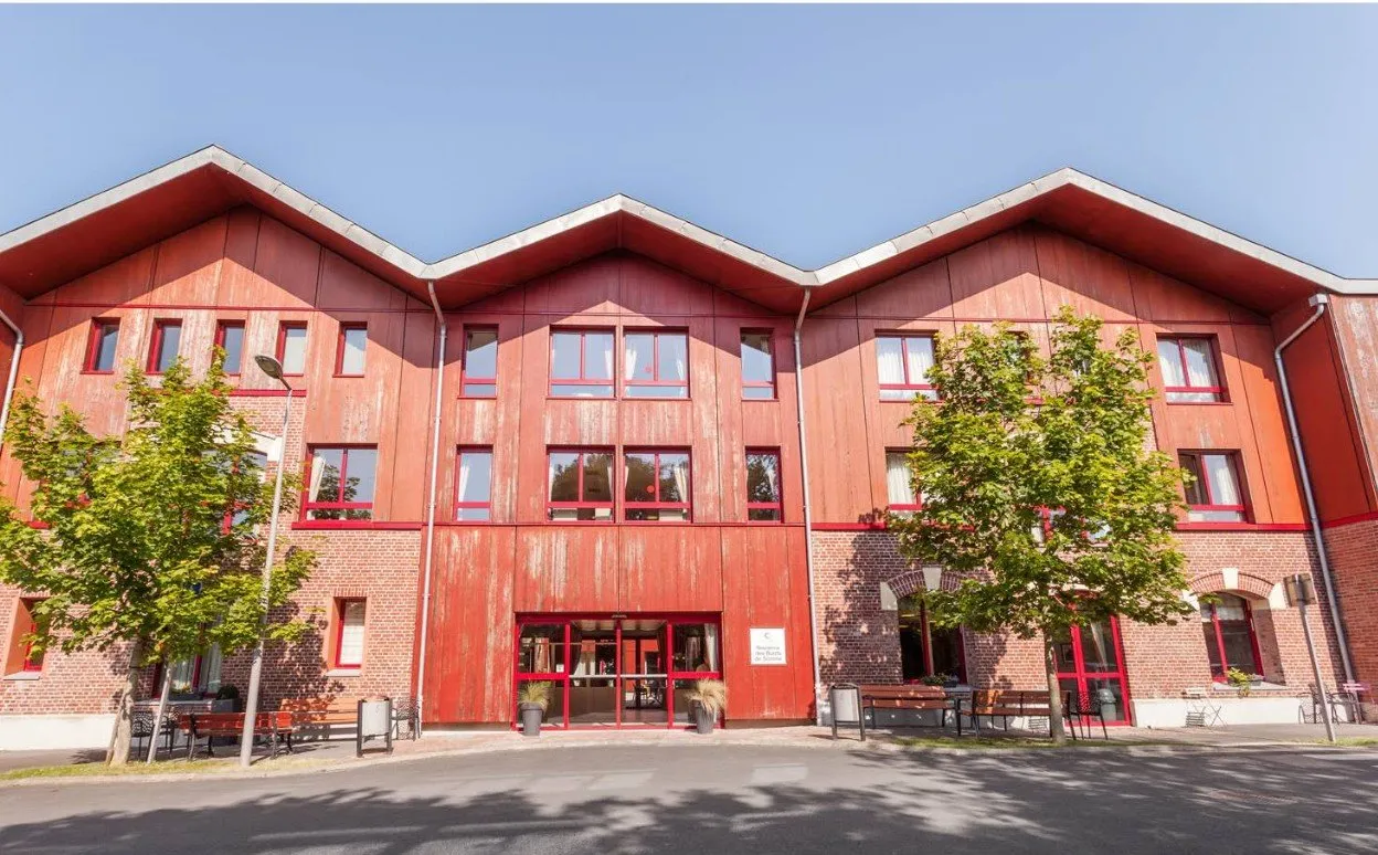 Foto di INVESTIMENTO IMMOBILIARE – ST QUENTIN – Residenza per Anziani Les Bords de Somme - Rendimento del 5,76%