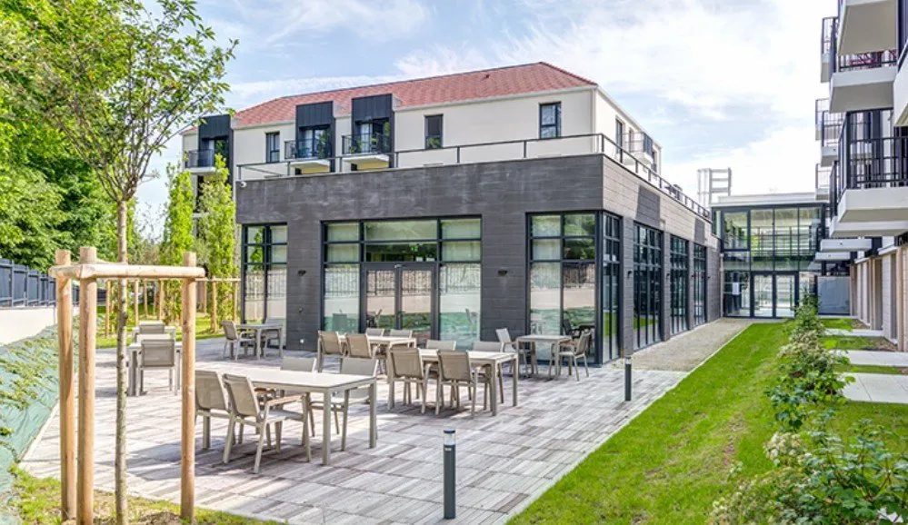 Foto di INVESTIMENTO IN AFFITTO – BRETIGNY SUR ORGE – Residenza per anziani Le Carre St Pierre - Rendimento 6,28%