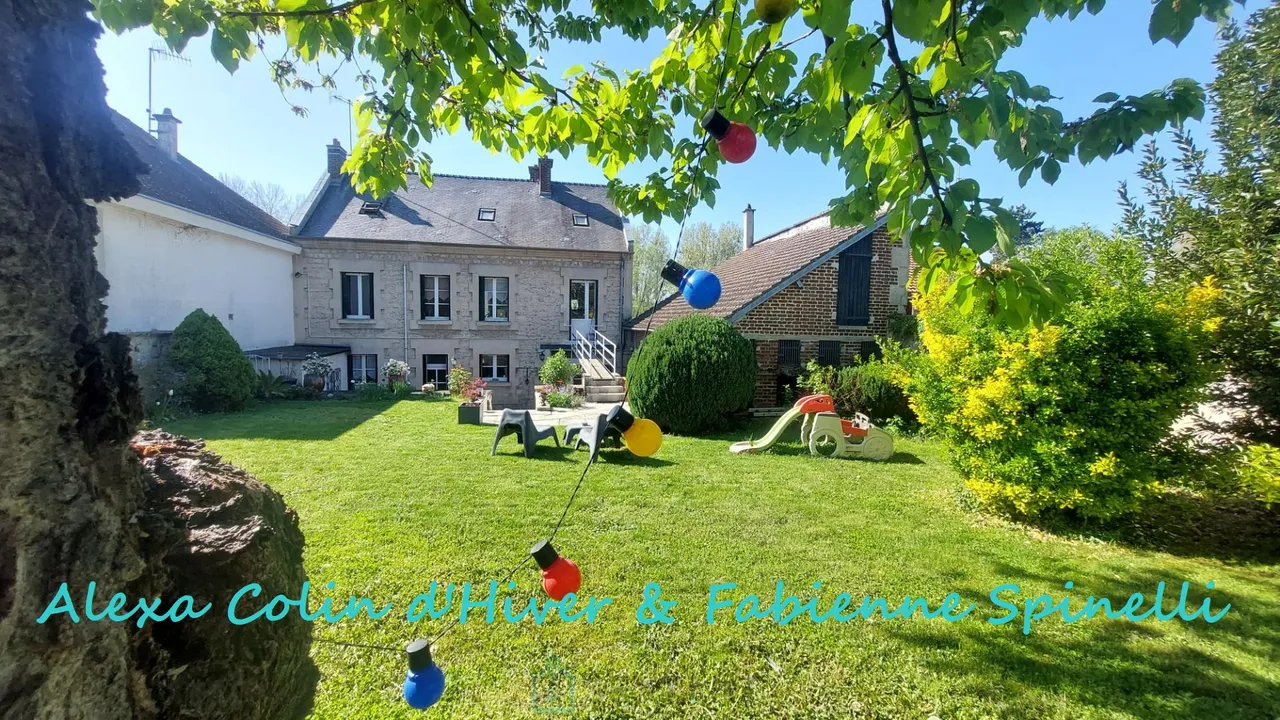 Photo of Character house, 2 possible dwellings 5 min from Soissons