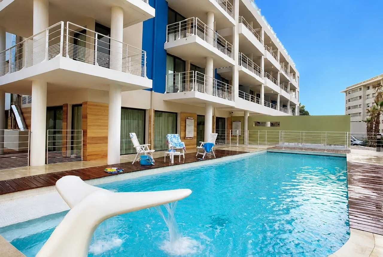 Foto di INVESTIMENTO IN AFFITTO – Marsiglia 8° arrondissement – Residenza turistica Zenitude Comfort Marseille Prado - rendimento del 7,07%
