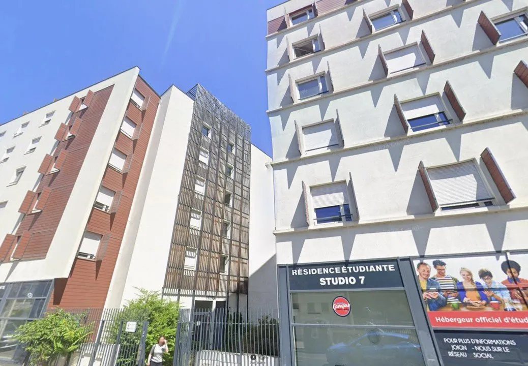 Foto di INVESTIMENTO IMMOBILIARE – Lione 7 – Residenza studentesca Studio 7 - 4,54% di rendimento