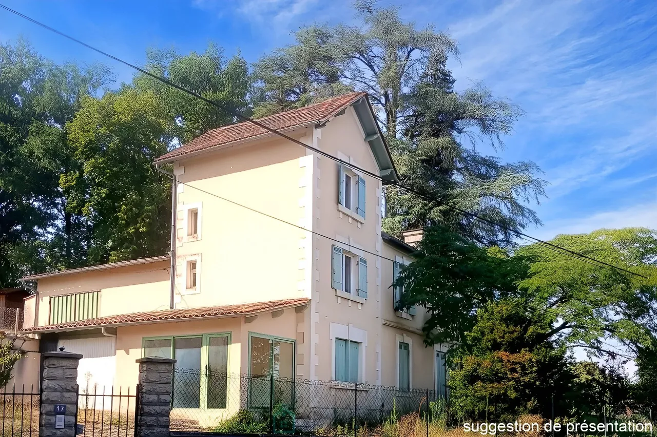 Photo of Ribérac : Maison de ville familiale – 4 chambres – État irréprochable