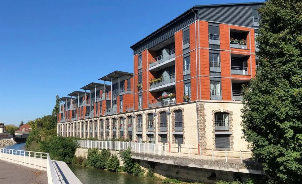 Foto di INVESTIMENTO IN AFFITTO – TROYES – Stella Senior Residence Les Berges de Seine – rendimento 6,65%