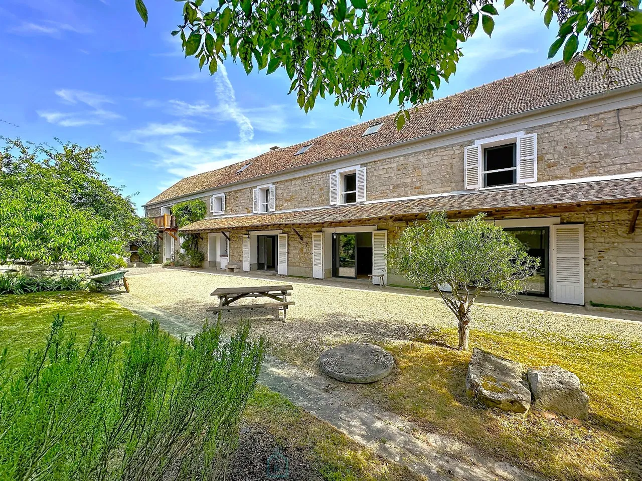 Photo of Charming property on the outskirts of Barbizon