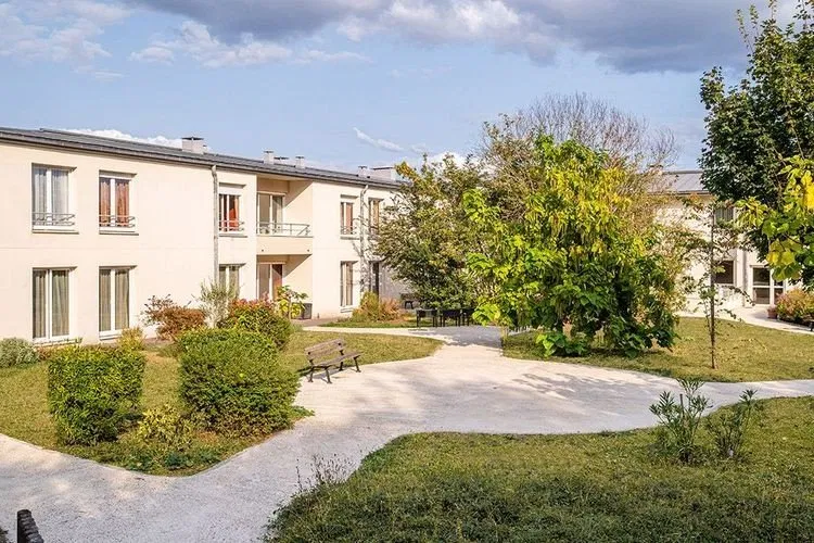 Foto di INVESTIMENTO IN AFFITTO – Maisse – Residenza per Anziani Korian Le Gatinais – Rendimento 5,51%