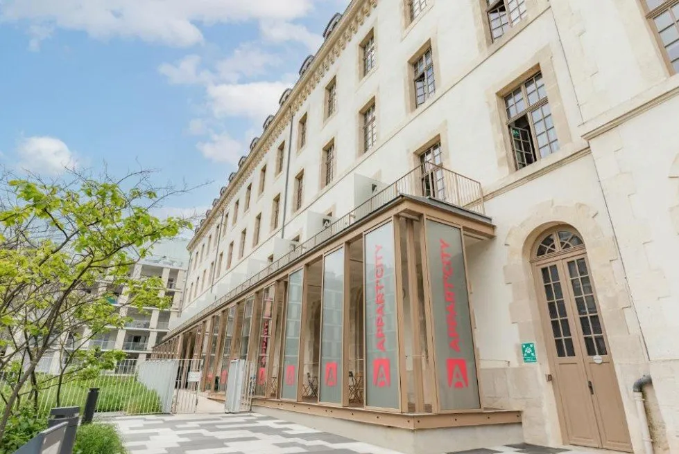 Foto di INVESTIMENTO IN AFFITTO – REIMS – Appart'City Confort Reims Centre Residenza Business - 5.89%