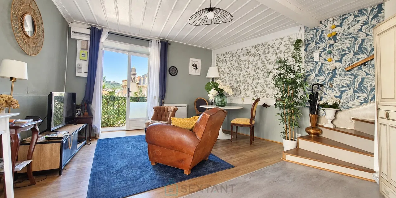 Photo of maison de village · ARDES