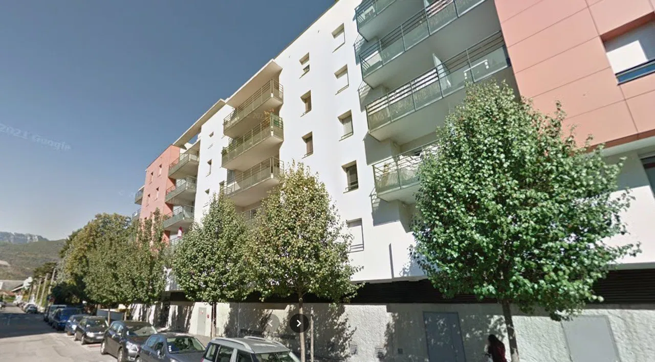 Photo of RENTAL INVESTMENT – GRENOBLE – Student Residence Campus Universities Grenoble - 4.98% return