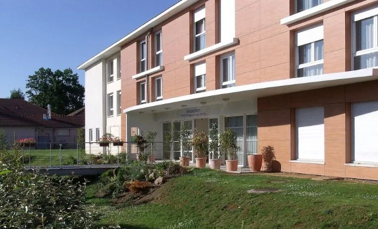 Foto di INVESTIMENTO IN AFFITTO – Andilly – Residenza Business Les Hauts d'Andilly – Rendimento 6.73%