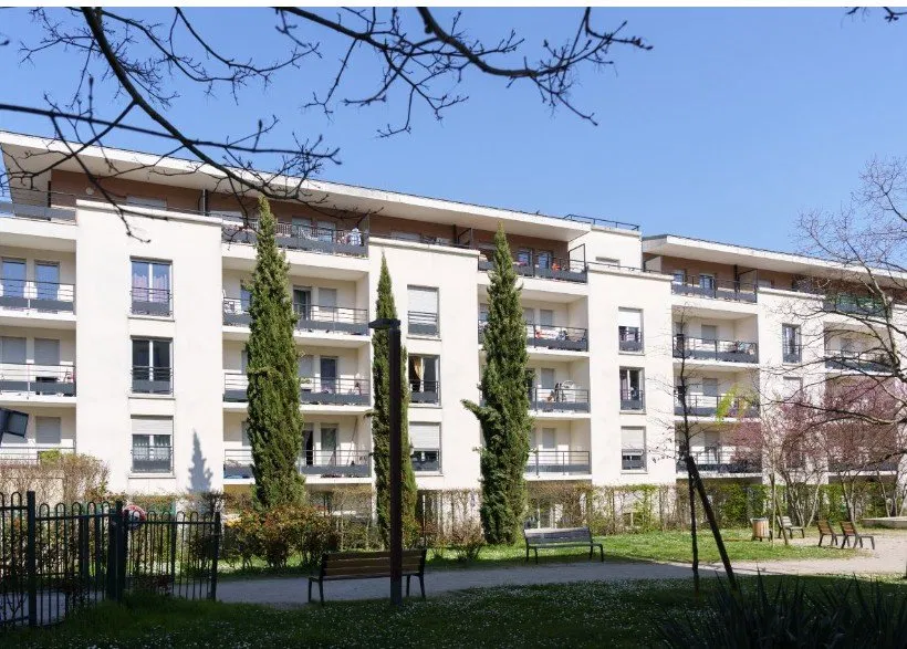 Foto di INVESTIMENTO IN AFFITTO – Le Port-Marly – Residenza Business Serena - 6.06% di rendimento