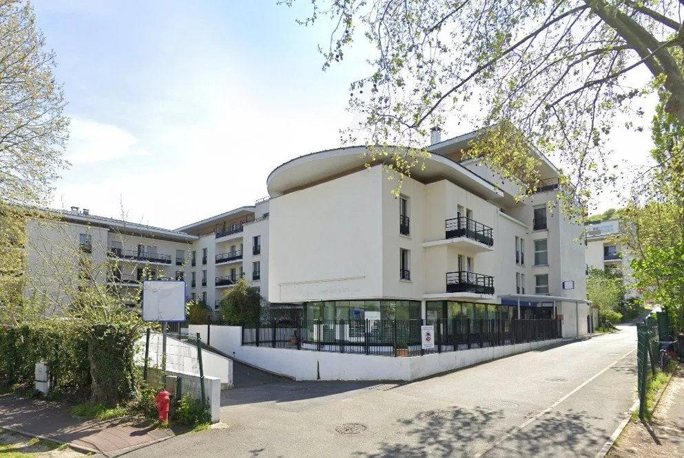 Foto di INVESTIMENTO IN AFFITTO – Le Port-Marly – Serena Residenza Business - 6,06% di rendimento