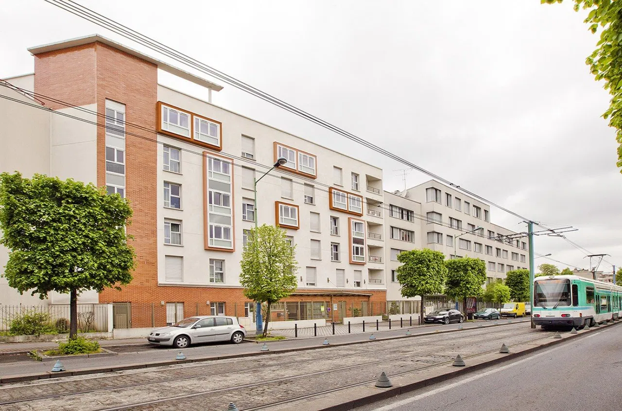 Foto di INVESTIMENTO IN AFFITTO – Saint-Denis – Residenza studentesca Les Estudines Saint-Denis Basilique – Rendimento 5,67%
