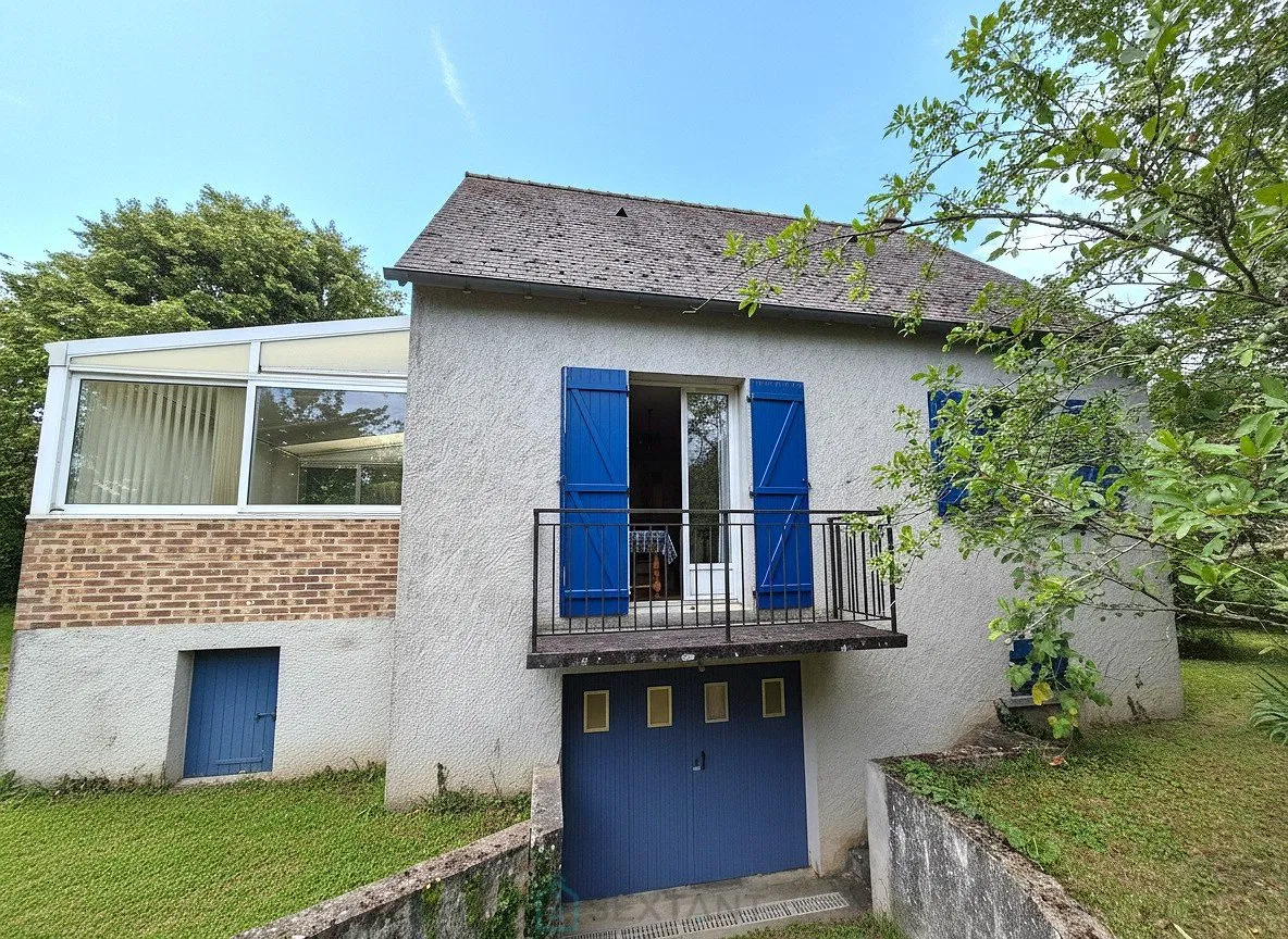 Photo of House on a building plot of 1100 m²