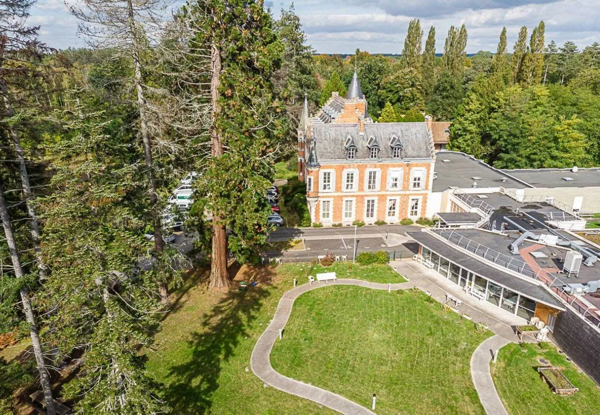 Foto di INVESTIMENTO IN AFFITTO – La Ferté-Saint-Aubin – Residenza per Anziani Korian Chateau des Landes – Rendimento 6%