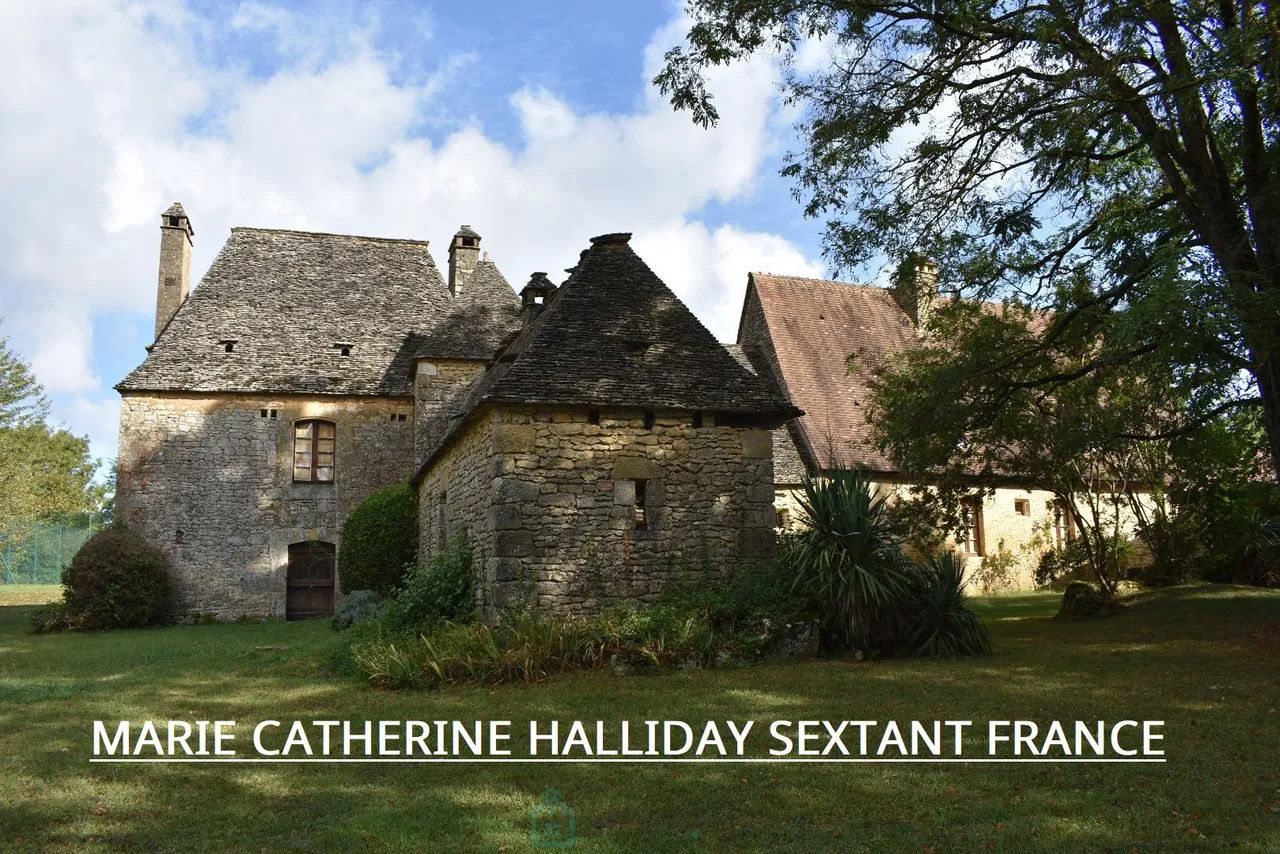 Photo of Exceptional Character Home in the Heart of Périgord with Private Tennis Court