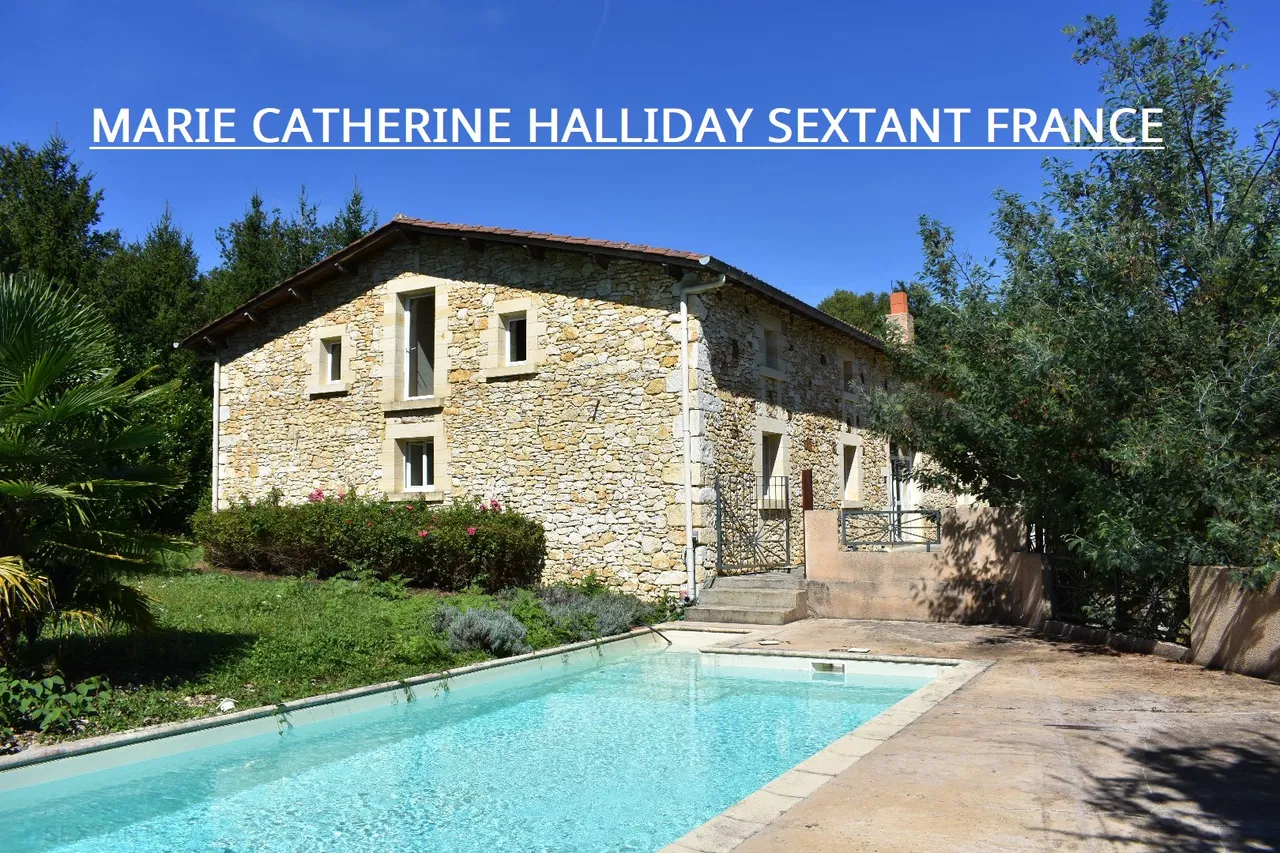 Photo of Exceptional 6-Bedroom Property with Pool in 5-Hectare Wooded Park, Dordogne