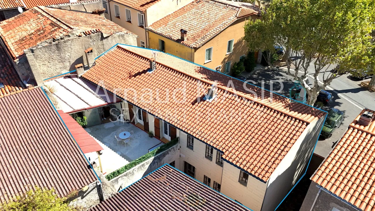 Photo of SPACIOUS, VERSATILE PROPERTY, 340m², VAST WORKSHOPS, 4-BED UPPER-FLOOR ACCOMMODATION, GARAGE, PRIVATE TERRASSE
