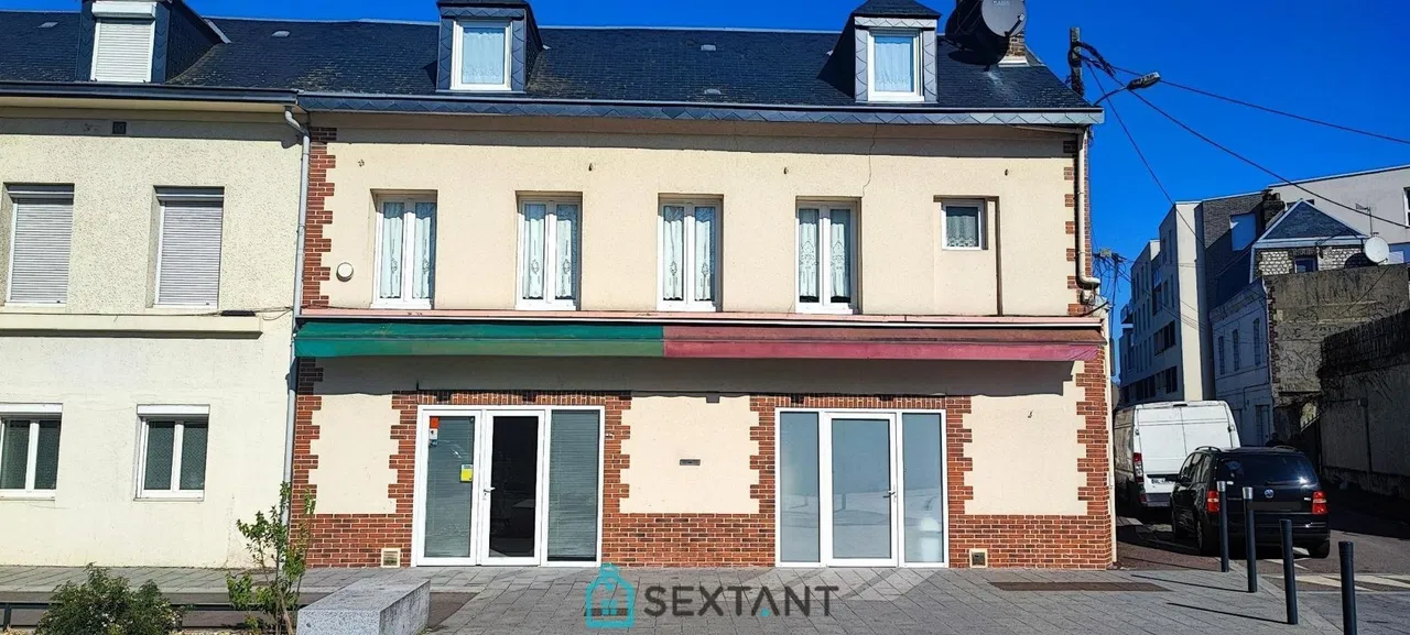 Photo of Immeuble avec local commercial + appartement T3